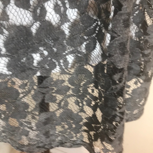 “MONARI” Grey Lace Ladies Top/Blouse. - Picture 8 of 16